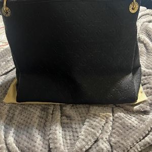 Louis Vuitton purse
